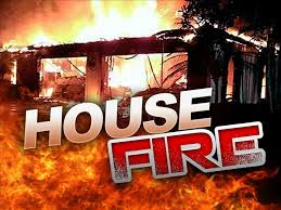 House fire 🔥 at 1743 9th St. in Sarasota.  At this point it appears to be under control 