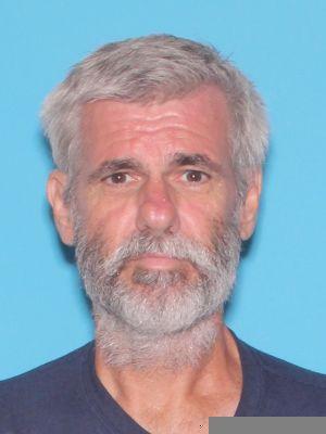 Sarasota: Sexual Offender Alert – Robert Blackburn for traveling and using a computer to meet minor to commit unlawful sexual offense 