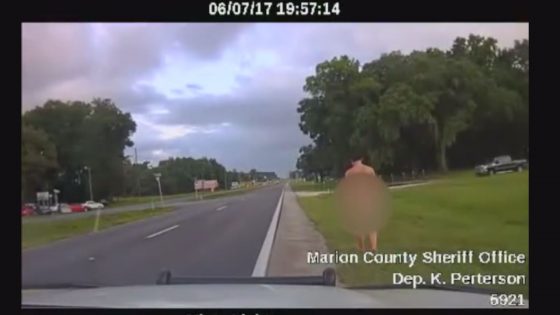 “That’s Not Normal”: Naked Florida Man Has Hilarious Police Encounter (Watch) 